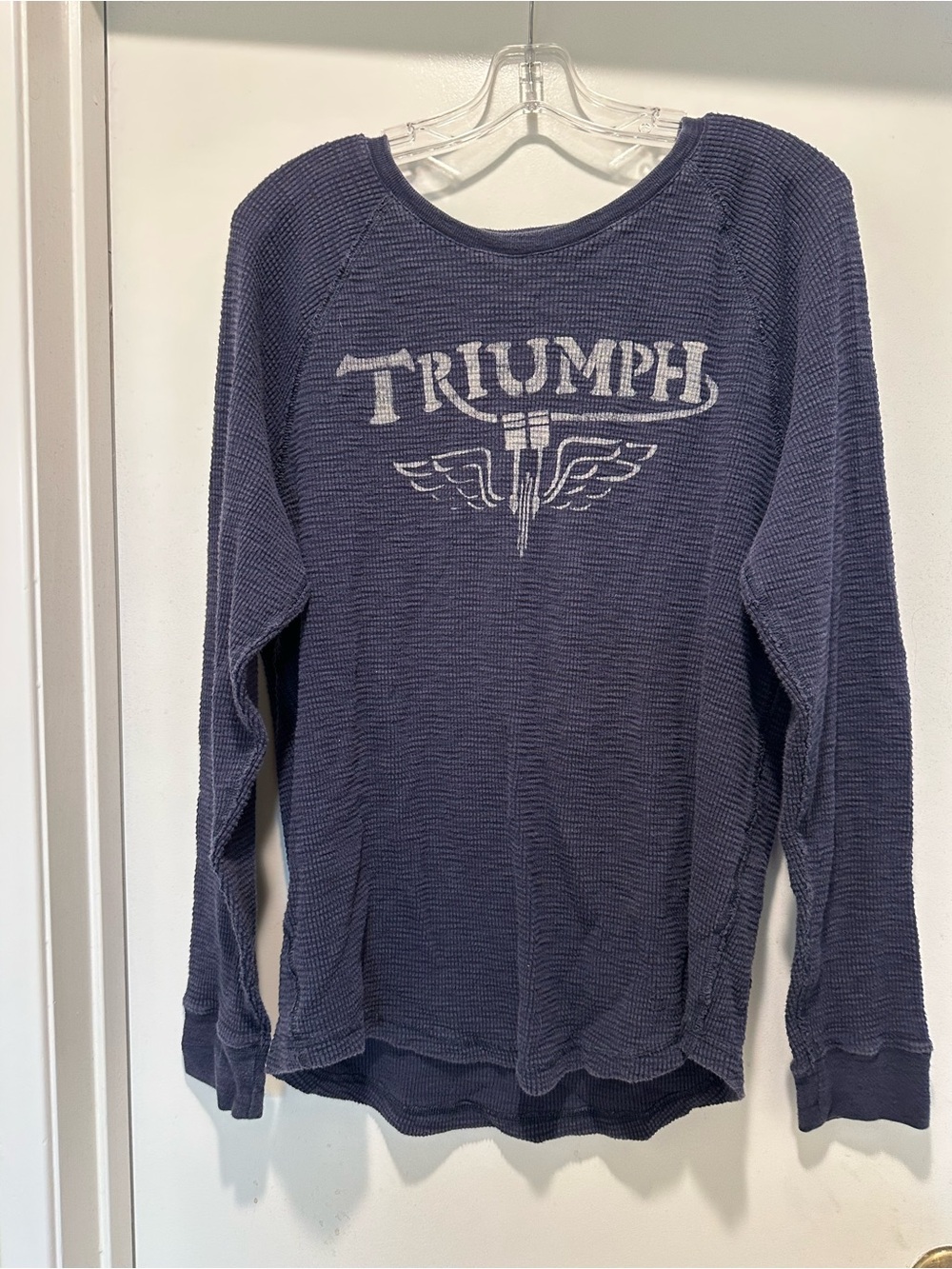 Triumph by Lucky Brand Navy Long Sleeve Tee w Gold Graphic Size Large